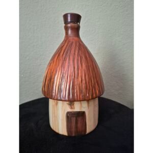 Vintage Hut Bottle. Hutique Liquer. Bahamas